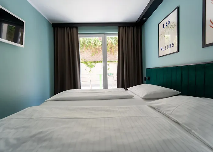 Otel Design & Budget Schoenbrunn