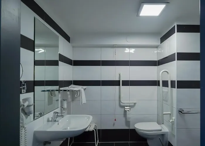 Otel Design & Budget Schoenbrunn Viyana
