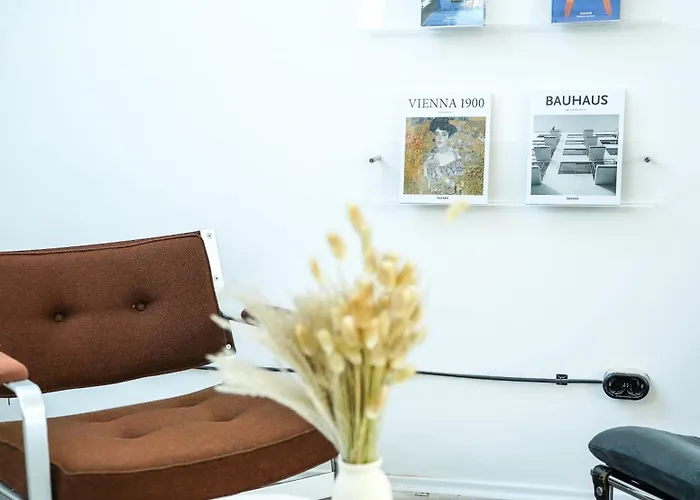 Otel Design & Budget Schoenbrunn
